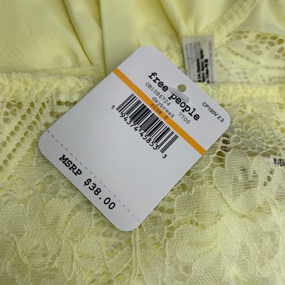 NWT Free People Teegan Lace Bralette - Picture 3 of 6